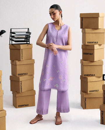 Republic Womenswear | Essentials Pre Fall | Lavine - Aqsa Fabrics