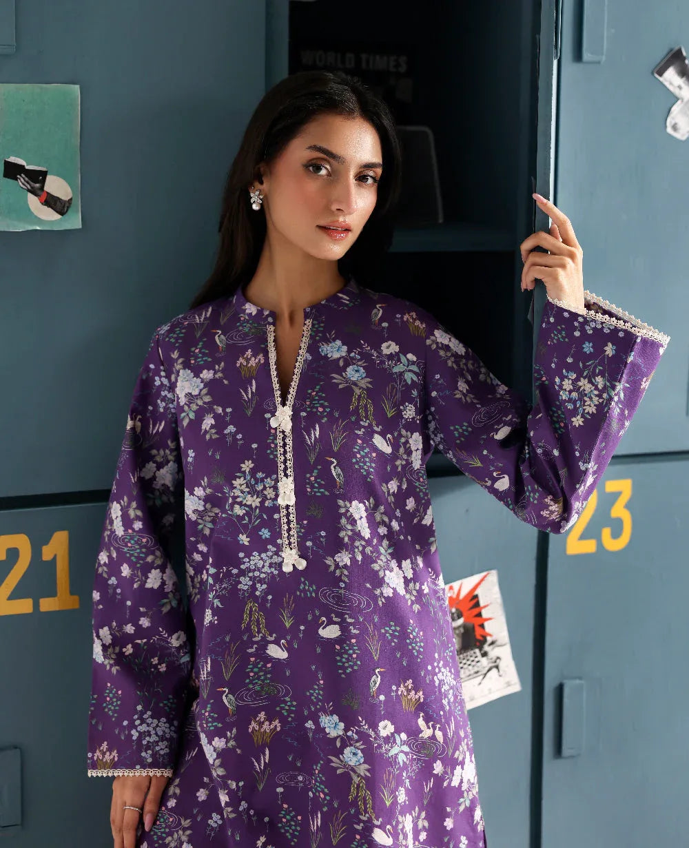 Republic Womenswear | Essentials Pre Fall | Liliane - Aqsa Fabrics