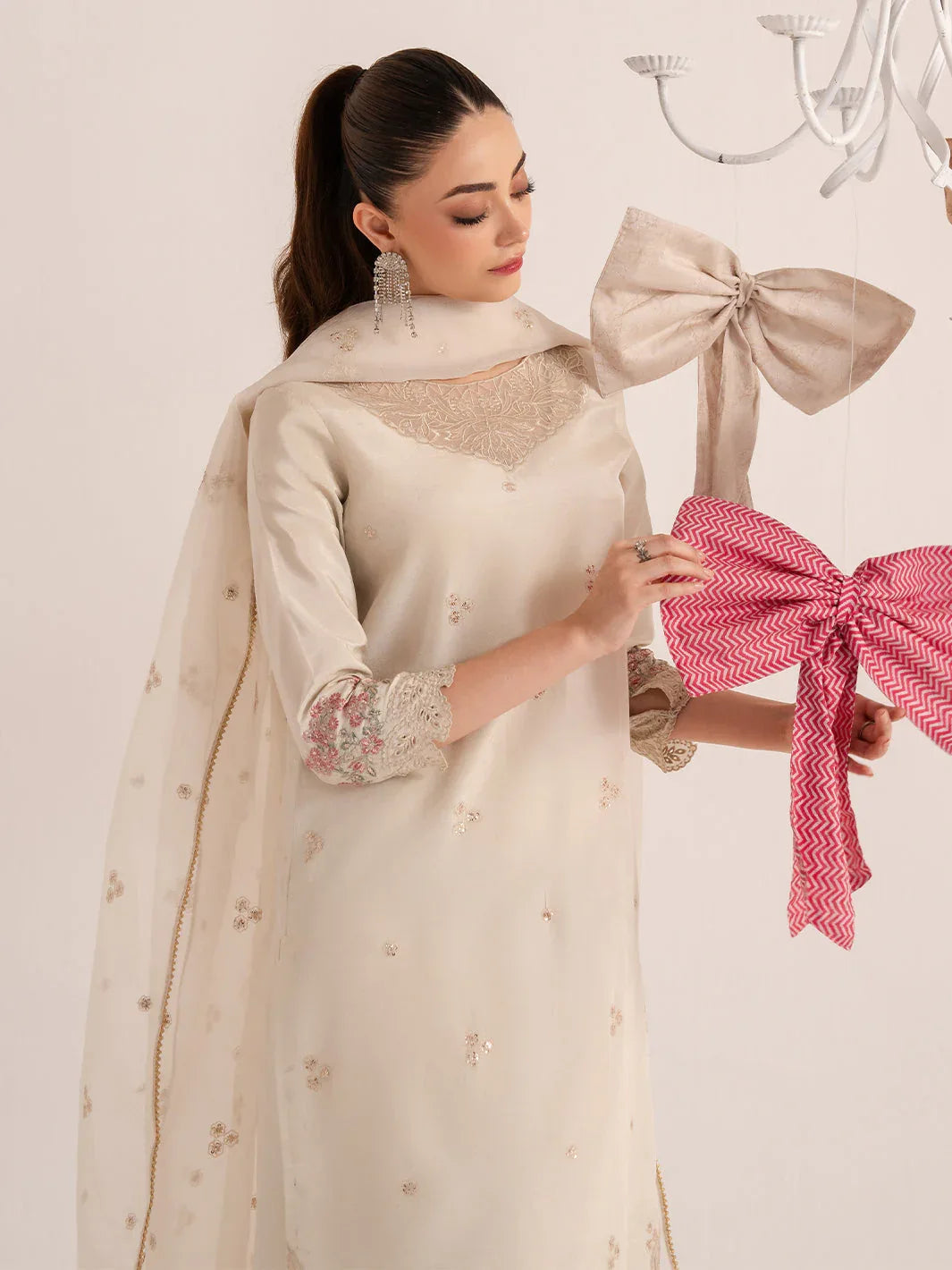 Izel | The Silk Chapter | Ecru - Aqsa Fabrics