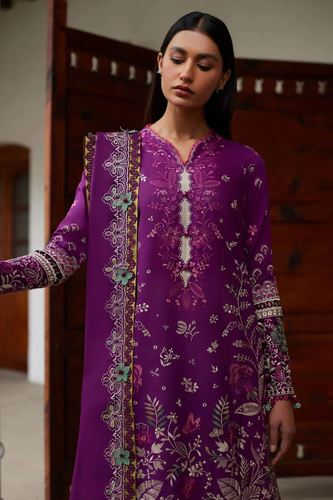 Elan | Lawn24 |QISTINA (EL24-03 A) - Aqsa Fabrics