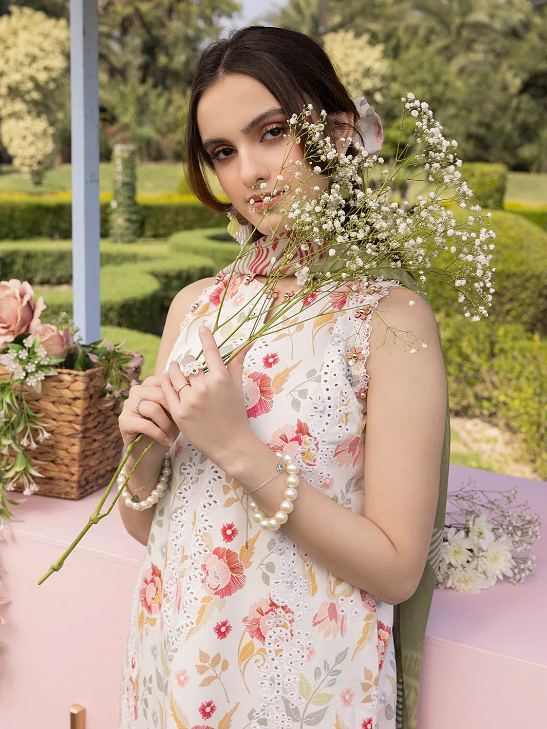 Izel | Oh Spring Lawn 25 | ELOWEN - Aqsa Fabrics