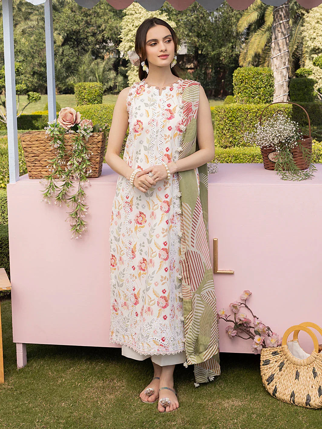 Izel | Oh Spring Lawn 25 | ELOWEN - Aqsa Fabrics