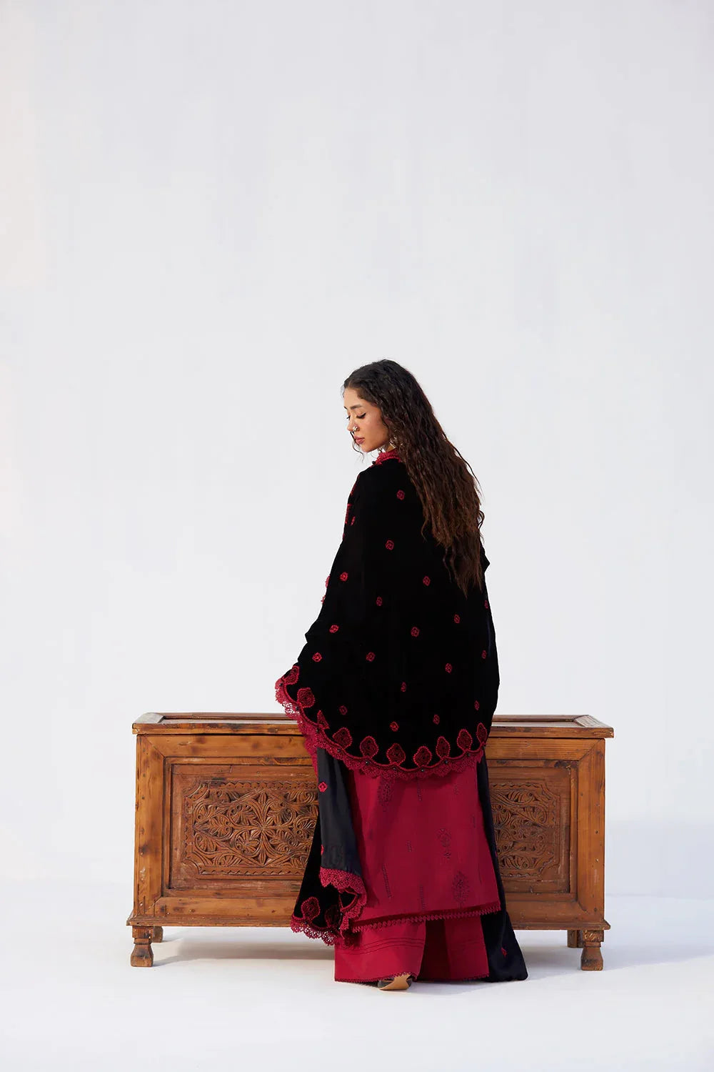 Saira Rizwan | Winter Khaddar 25 | NAZNEEN-SRW25-04 - Aqsa Fabrics