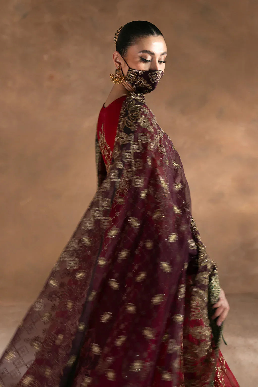 Flossie | Laconic Formals | FE - 909 - Aqsa Fabrics
