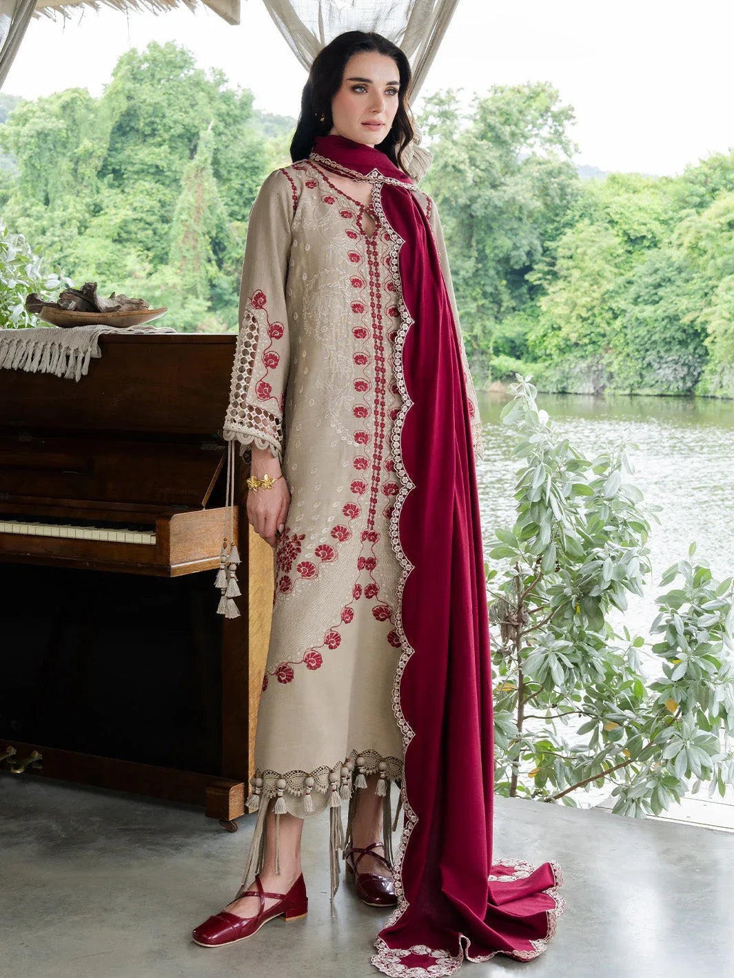 Faiza Faisal | Dastaan Khaddar 25 | AILEEN - Aqsa Fabrics
