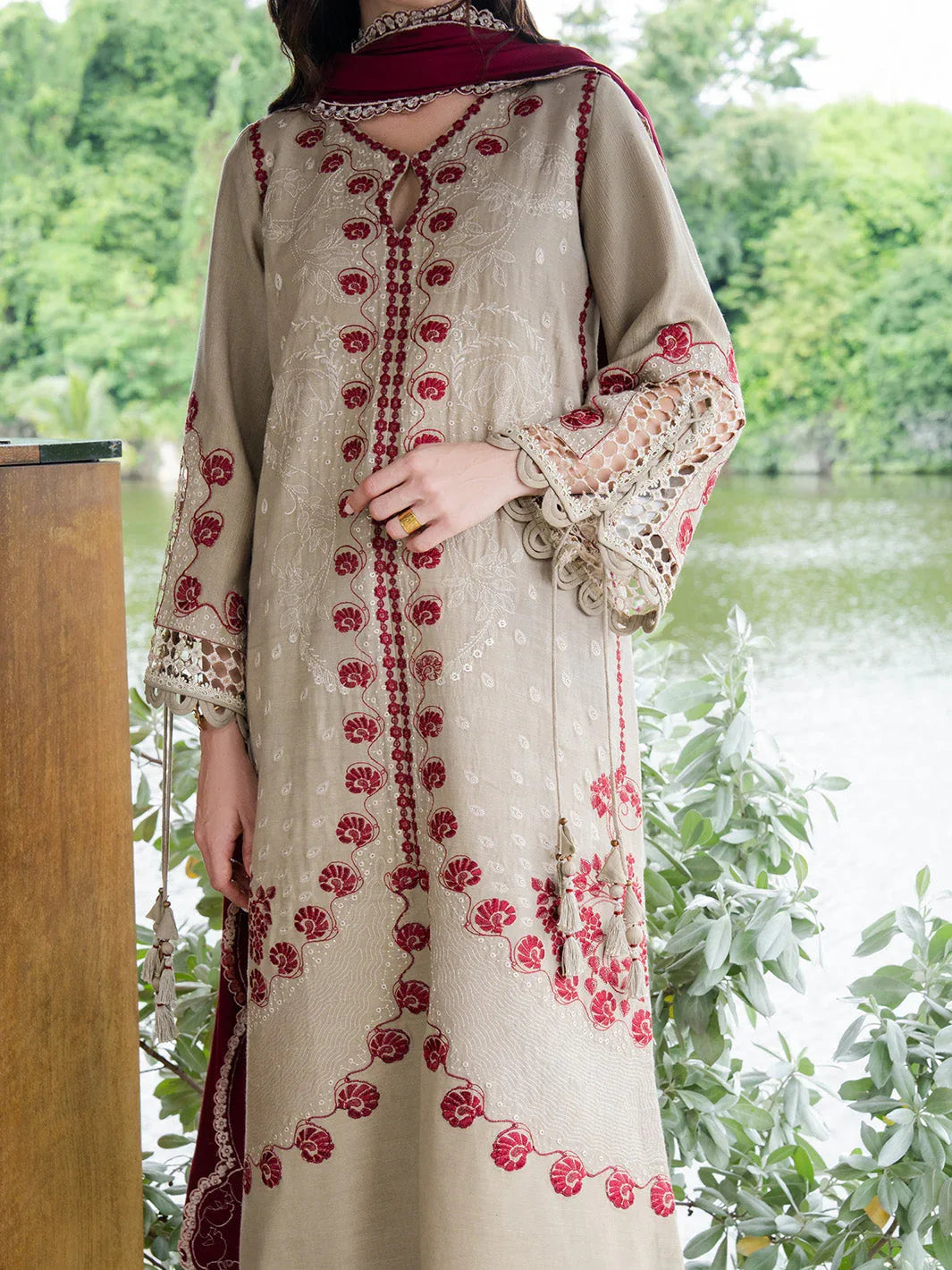 Faiza Faisal | Dastaan Khaddar 25 | AILEEN - Aqsa Fabrics