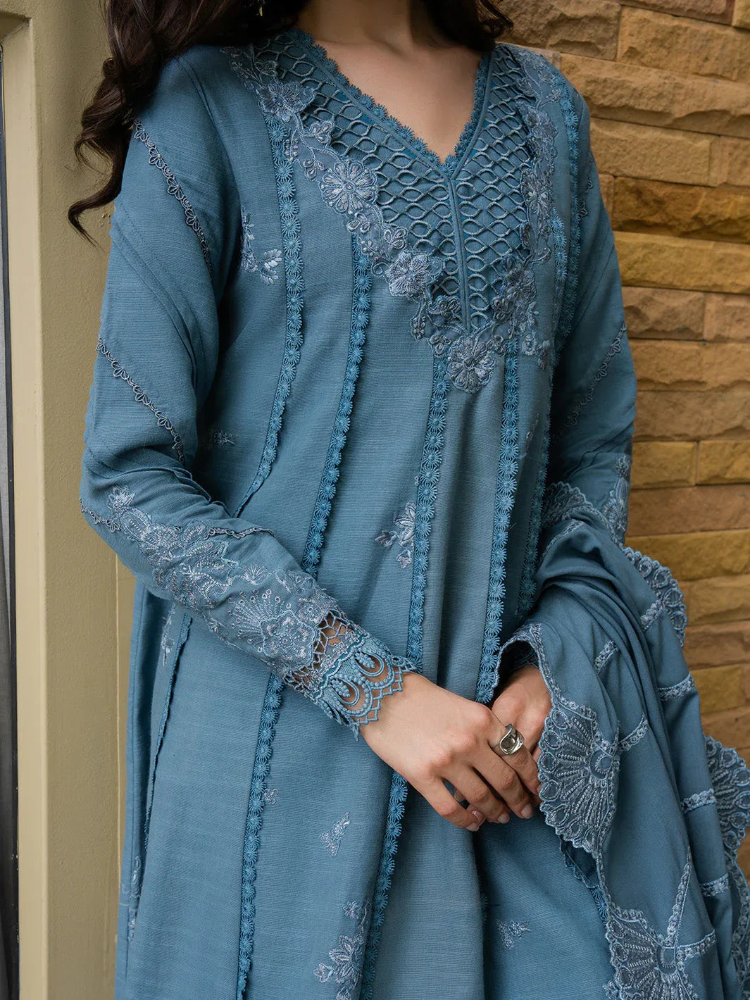 Faiza Faisal | Dastaan Khaddar 25 | IMAAN - Aqsa Fabrics