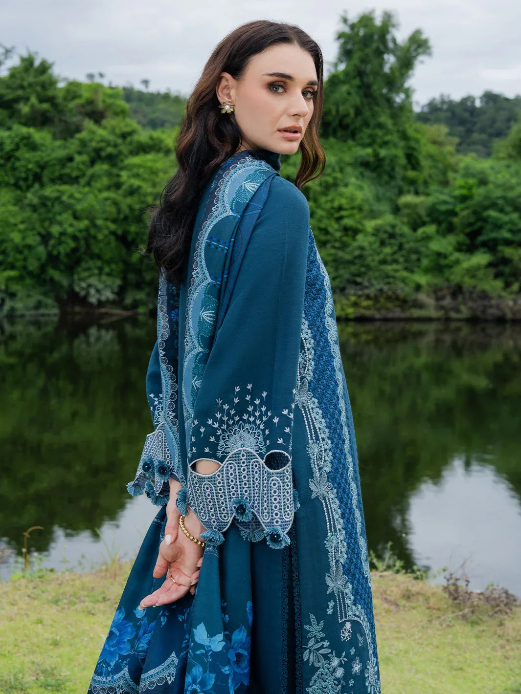 Faiza Faisal | Dastaan Khaddar 25 | EVARA - Aqsa Fabrics