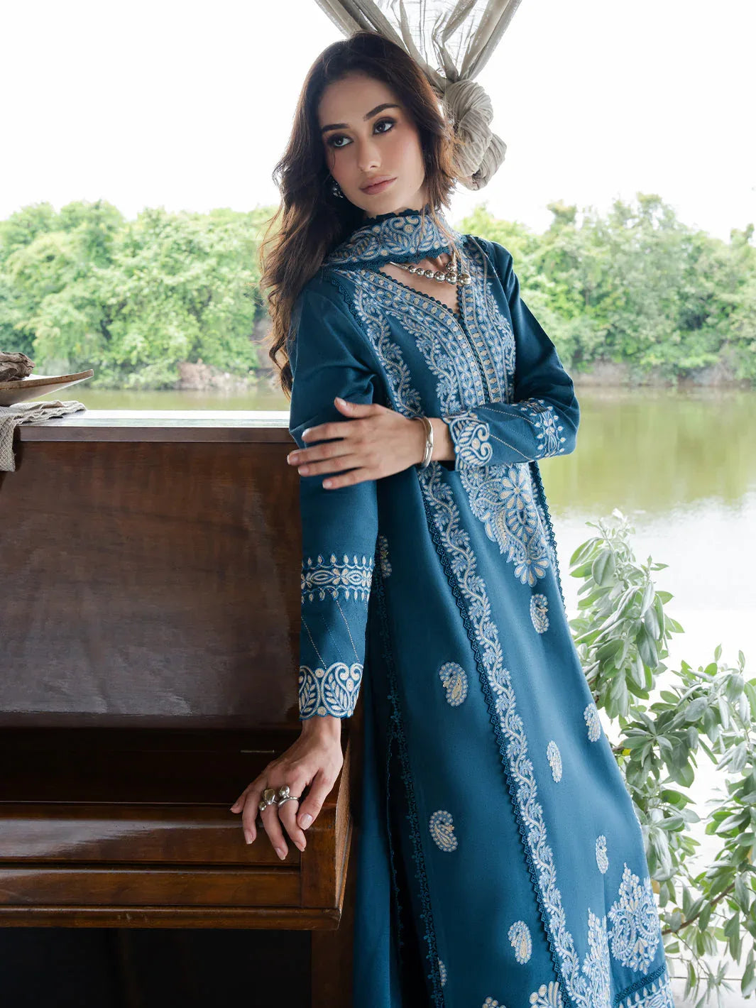 Faiza Faisal | Hoor Karandi | ESHAL - Aqsa Fabrics