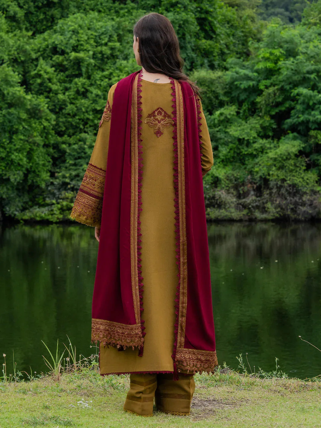 Faiza Faisal | Hoor Karandi | AZIRA - Aqsa Fabrics