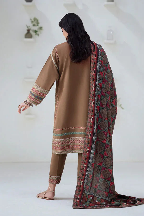 Maryum N Maria | Noore Winters 25 | 3 Piece Embroidered Khaddar GHUNCHA - FSU5674 - Aqsa Fabrics