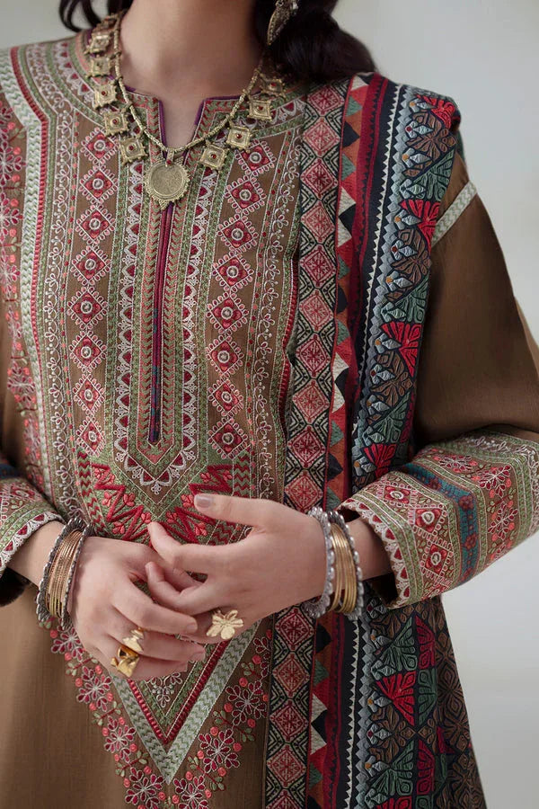 Maryum N Maria | Noore Winters 25 | 3 Piece Embroidered Khaddar GHUNCHA - FSU5674 - Aqsa Fabrics