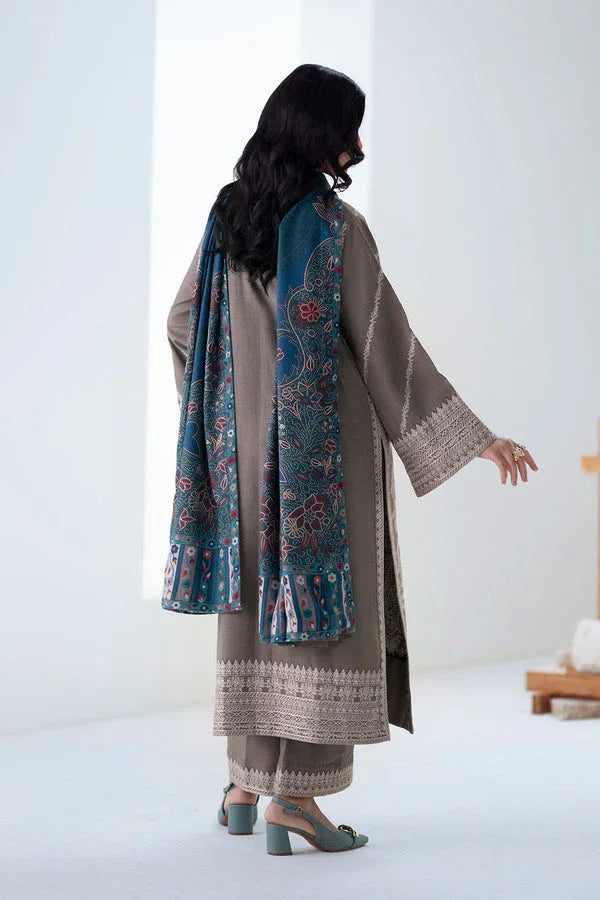 Maryum N Maria | Noore Winters 25 | 3 Piece Embroidered Khaddar ANGEZA - FSU5679 - Aqsa Fabrics