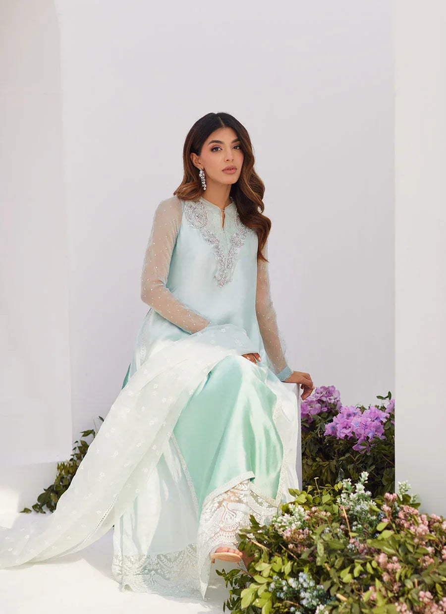 Farah Talib Aziz | Zaza Luxe Pret 24 | SOLENE AQUA OMBRE EMBELLISHED COLUMN SHIRT WITH EMBROIDERED KALIDAAR SLIP - Aqsa Fabrics