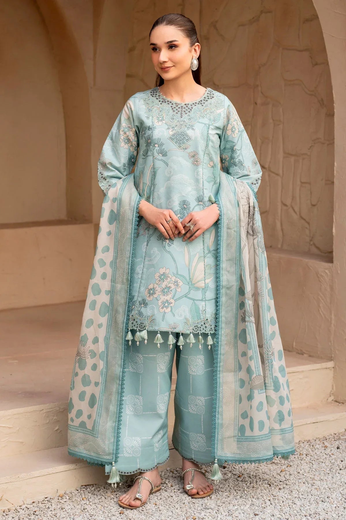 Alizeh | Levana Lawn | Fawn - Aqsa Fabrics