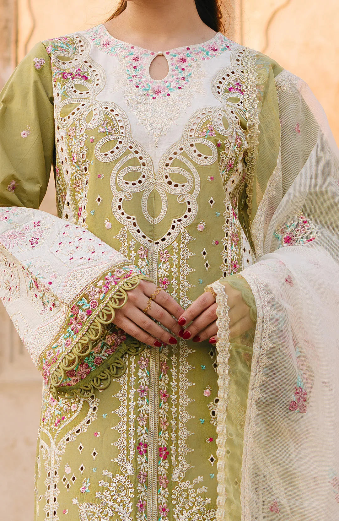 Fiona | Sarang Lawn 25 | Talia - Aqsa Fabrics