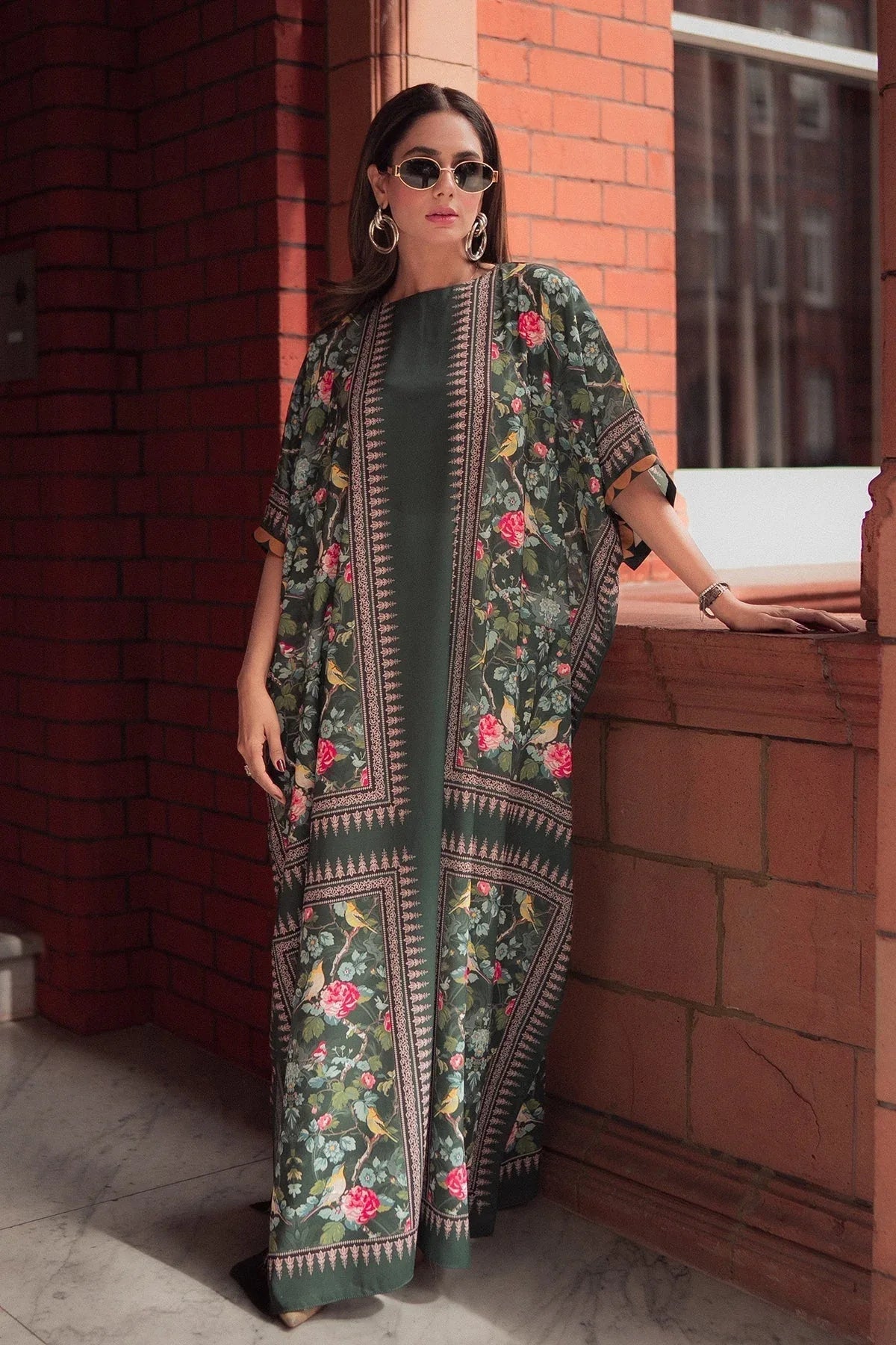 Erum Khan I Kaftan Edit I Flora Flow - Aqsa Fabrics