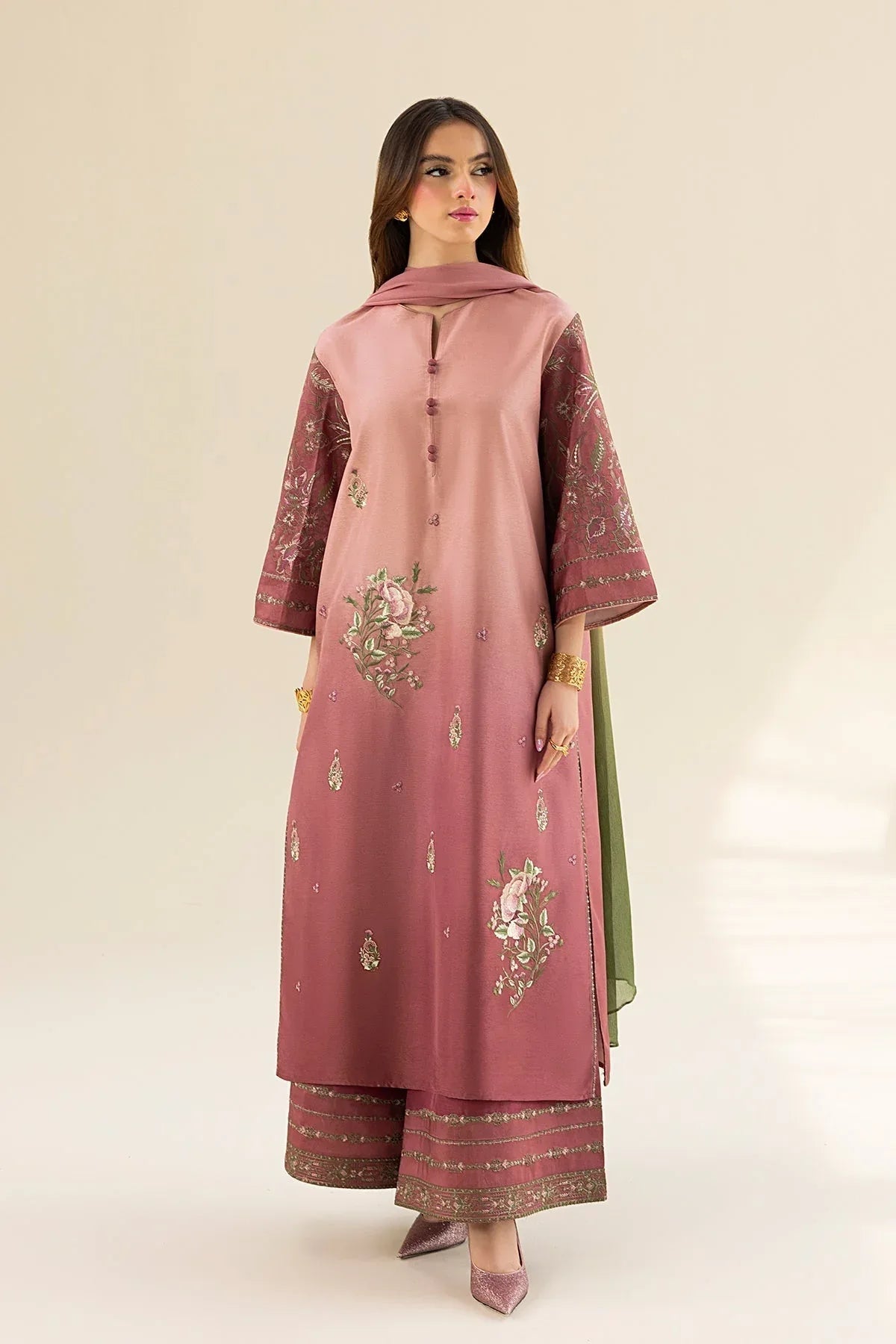 Erum Khan | Lillia Summer Edit | Vintage Rose - Aqsa Fabrics