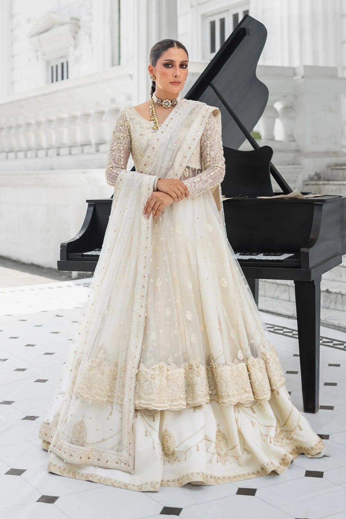 Erum Khan | Jahan Wedding 25 | Snow Pearl - Aqsa Fabrics
