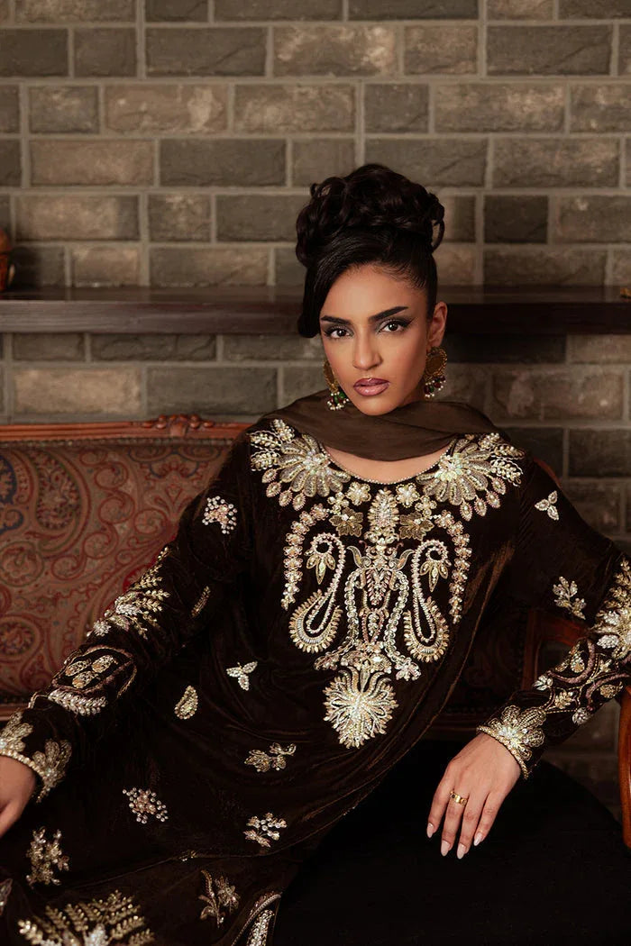 Saira Rizwan | Velvet Pret 25 | GURR-SRVP25-09 - Aqsa Fabrics