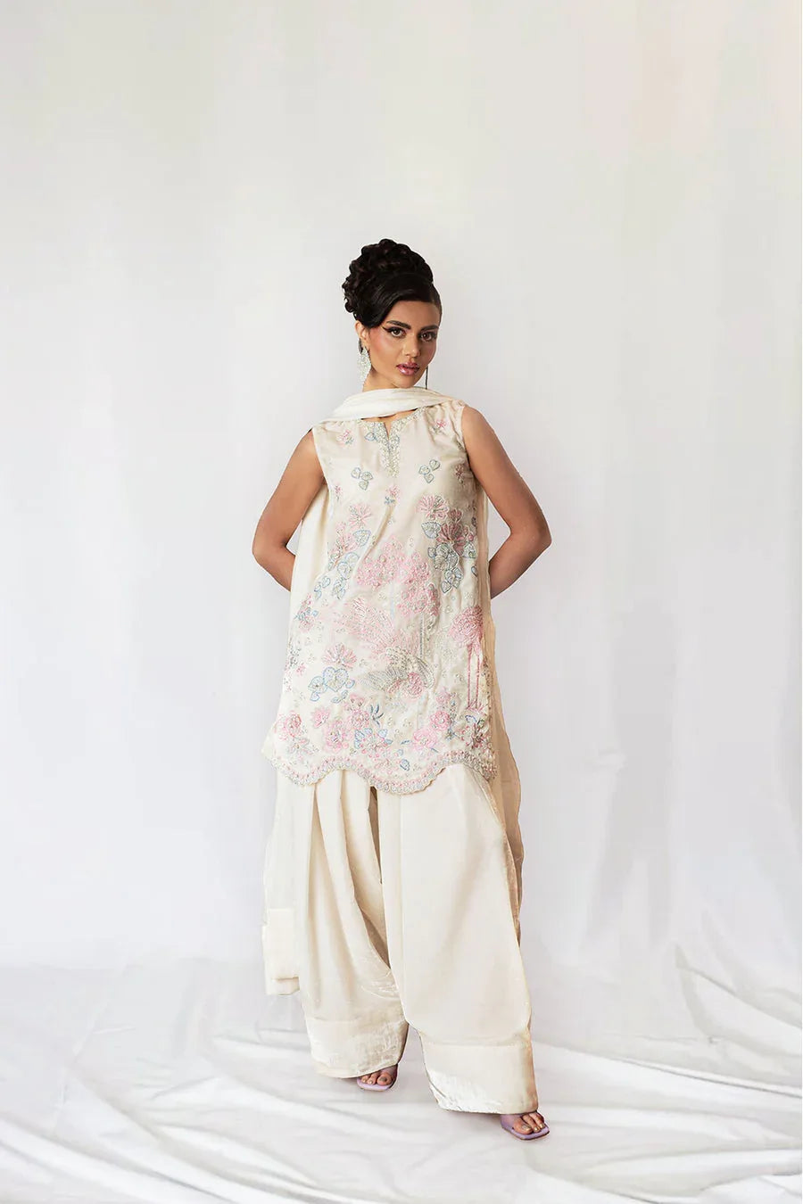 Saira Rizwan | Velvet Pret 25 | NARGIS-SRVP25-07 - Aqsa Fabrics