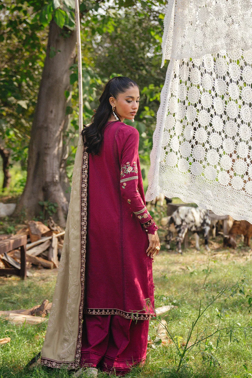 Saira Rizwan | Winter 2024 | SANSA-SRW24-09 - Aqsa Fabrics