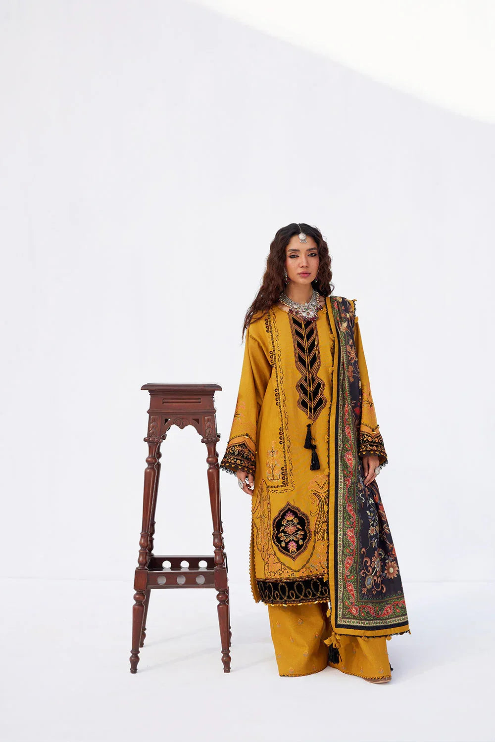Saira Rizwan | Winter Khaddar 25 | ZARD-SRW25-03 - Aqsa Fabrics