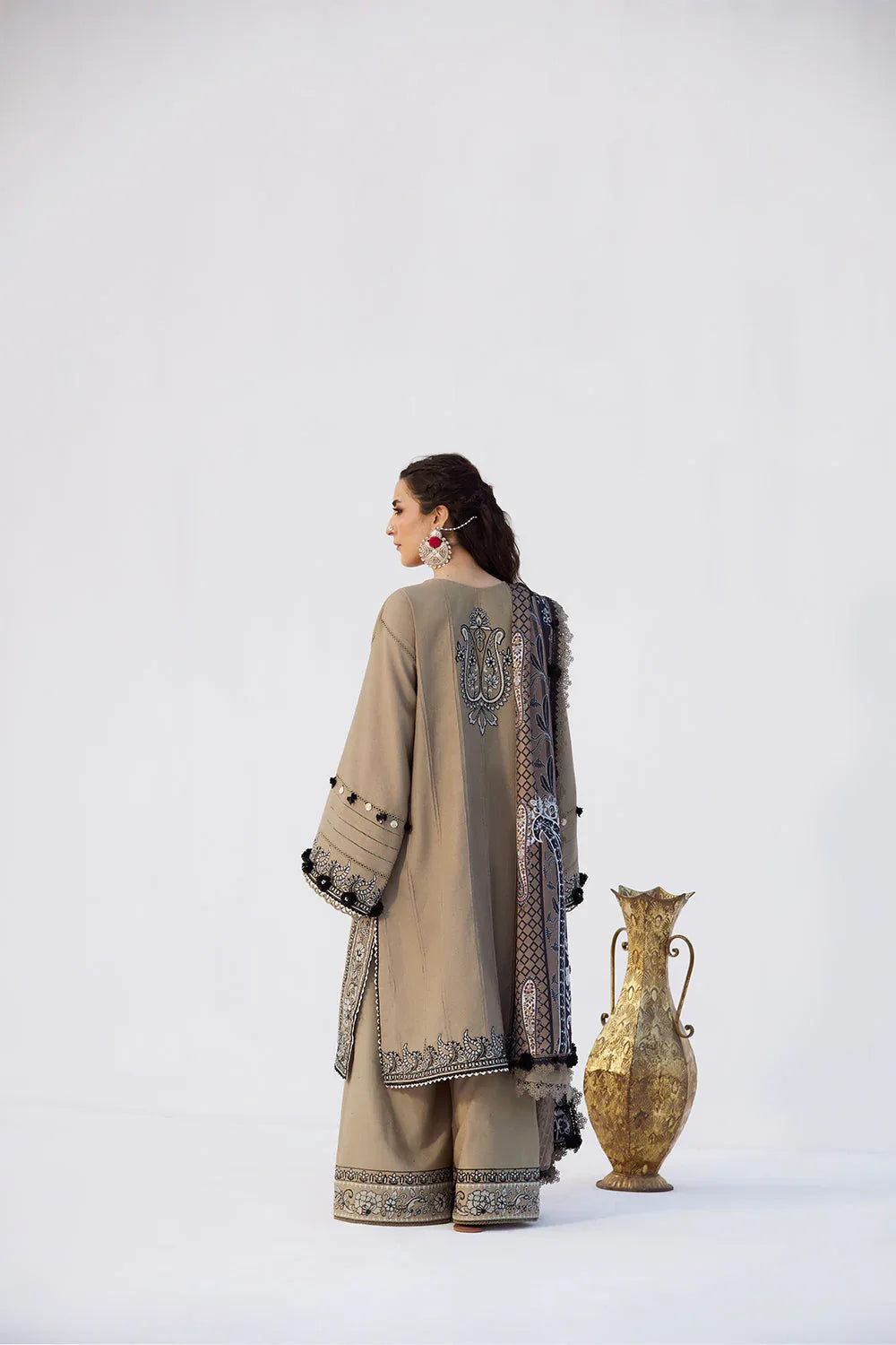 Saira Rizwan | Winter Khaddar 25 | RUKH-SRW25-02 - Aqsa Fabrics