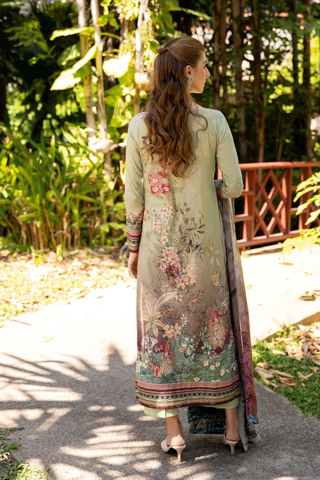 Ramsha | Ghazal Luxury Lawn | G-304 - Aqsa Fabrics