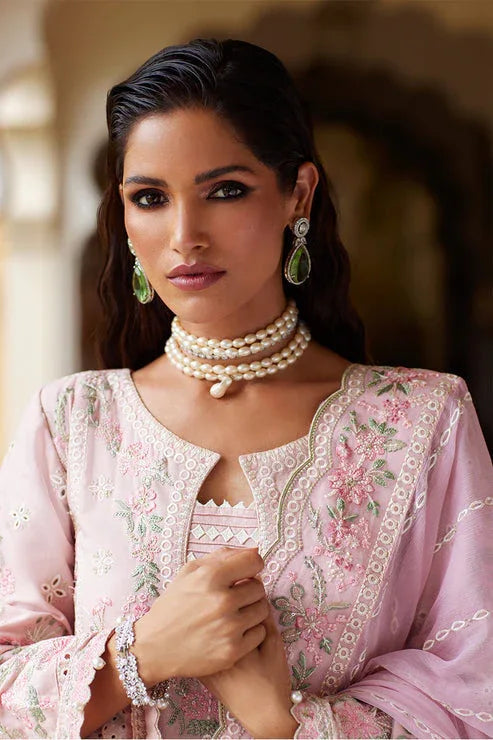 Gulaal | Luxury Lawn 25 | Magnolia - Aqsa Fabrics