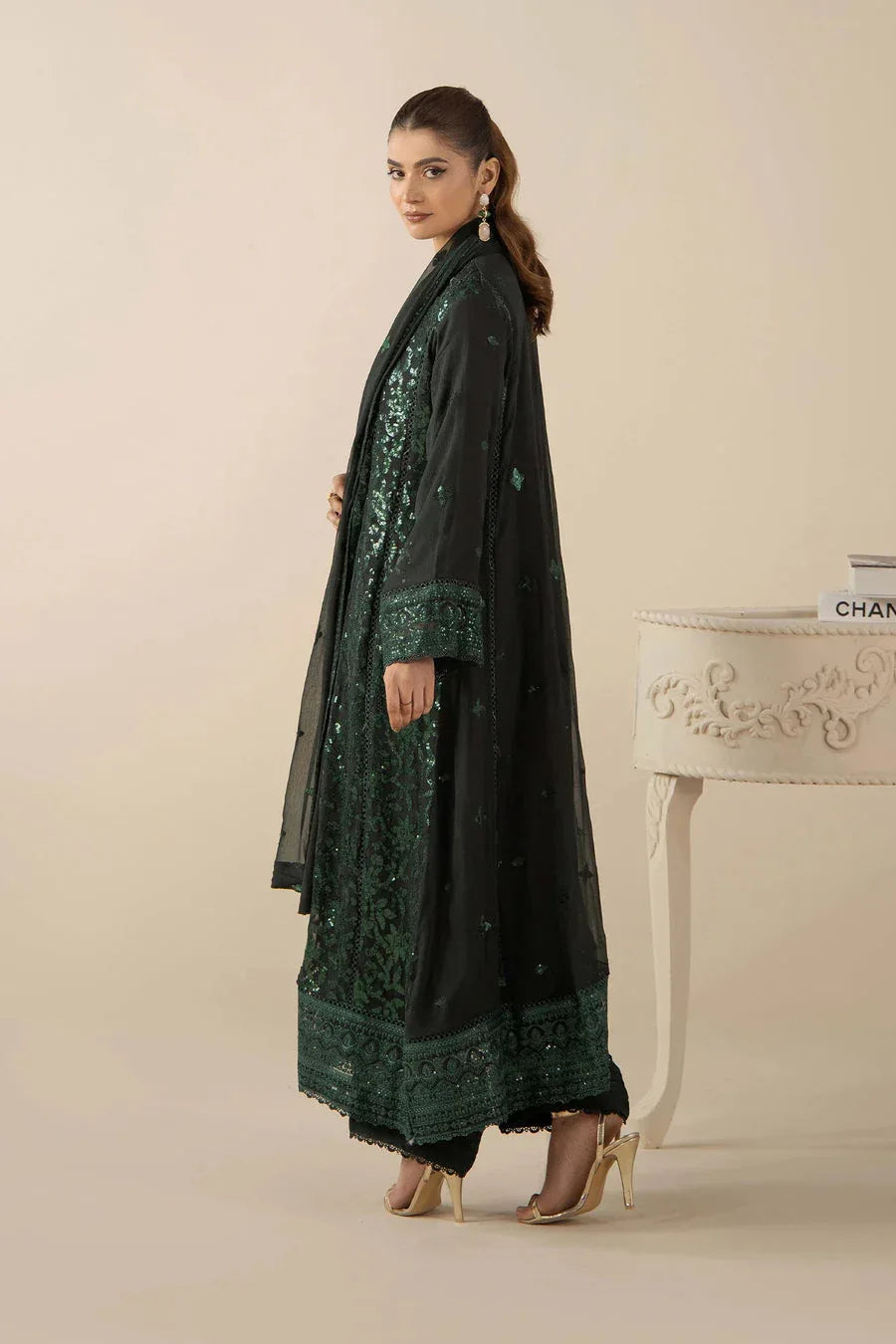Adans Libas | Adan Gowns 25 | GOWN 1560 - Aqsa Fabrics