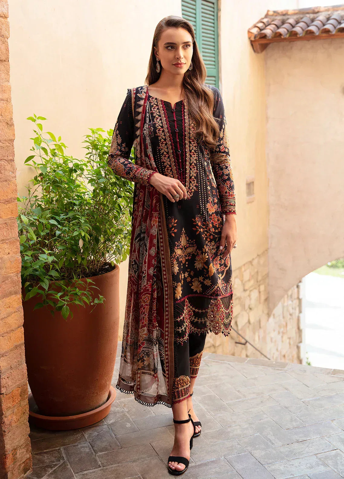 Gulaal | Springtime Ballet | LEYLA (GL-L-24V1-10) - Aqsa Fabrics