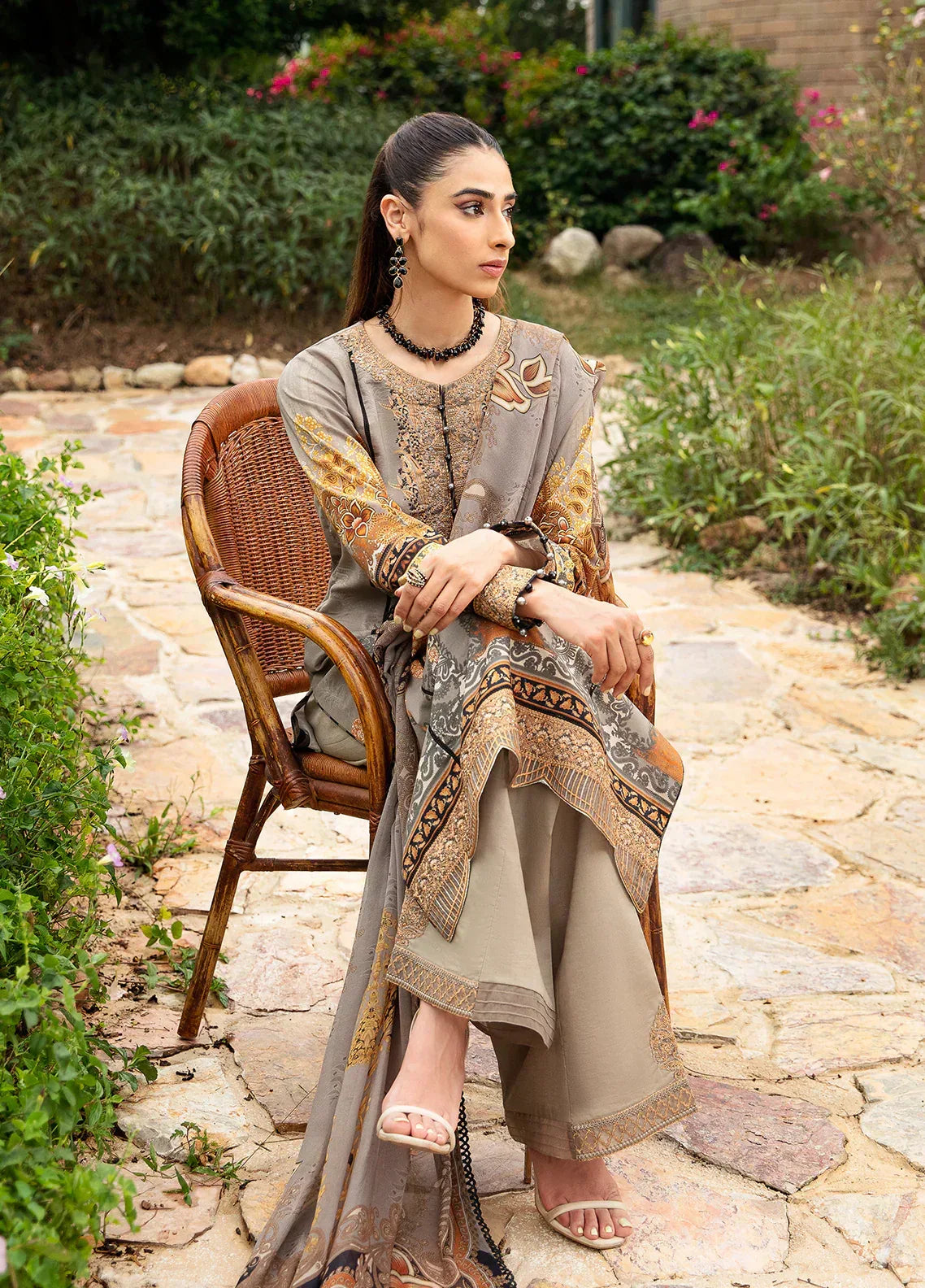 Gulaal | Springtime Ballet | AMIRAT (GL-L-24V1-07) - Aqsa Fabrics