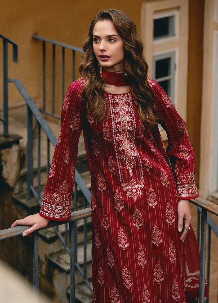 Gulaal | The Enchanted Garden | Vezelay - Aqsa Fabrics