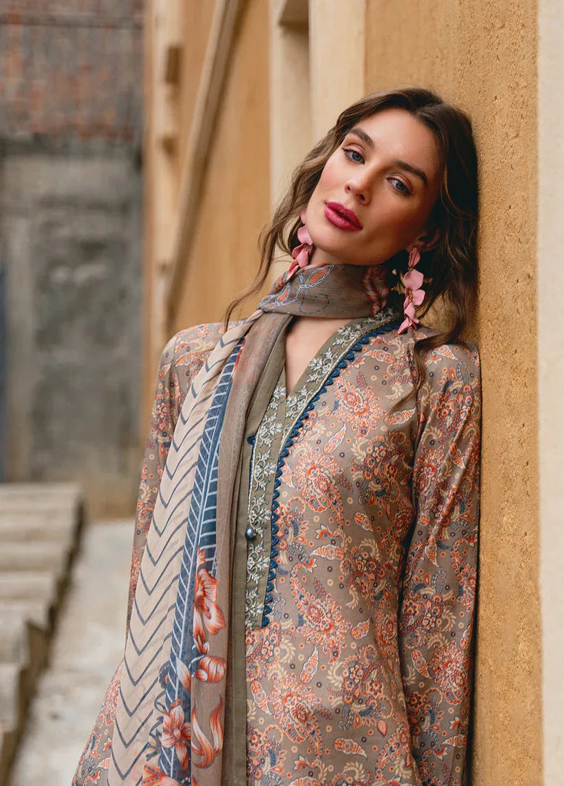 Gulaal | The Enchanted Garden | Avila - Aqsa Fabrics