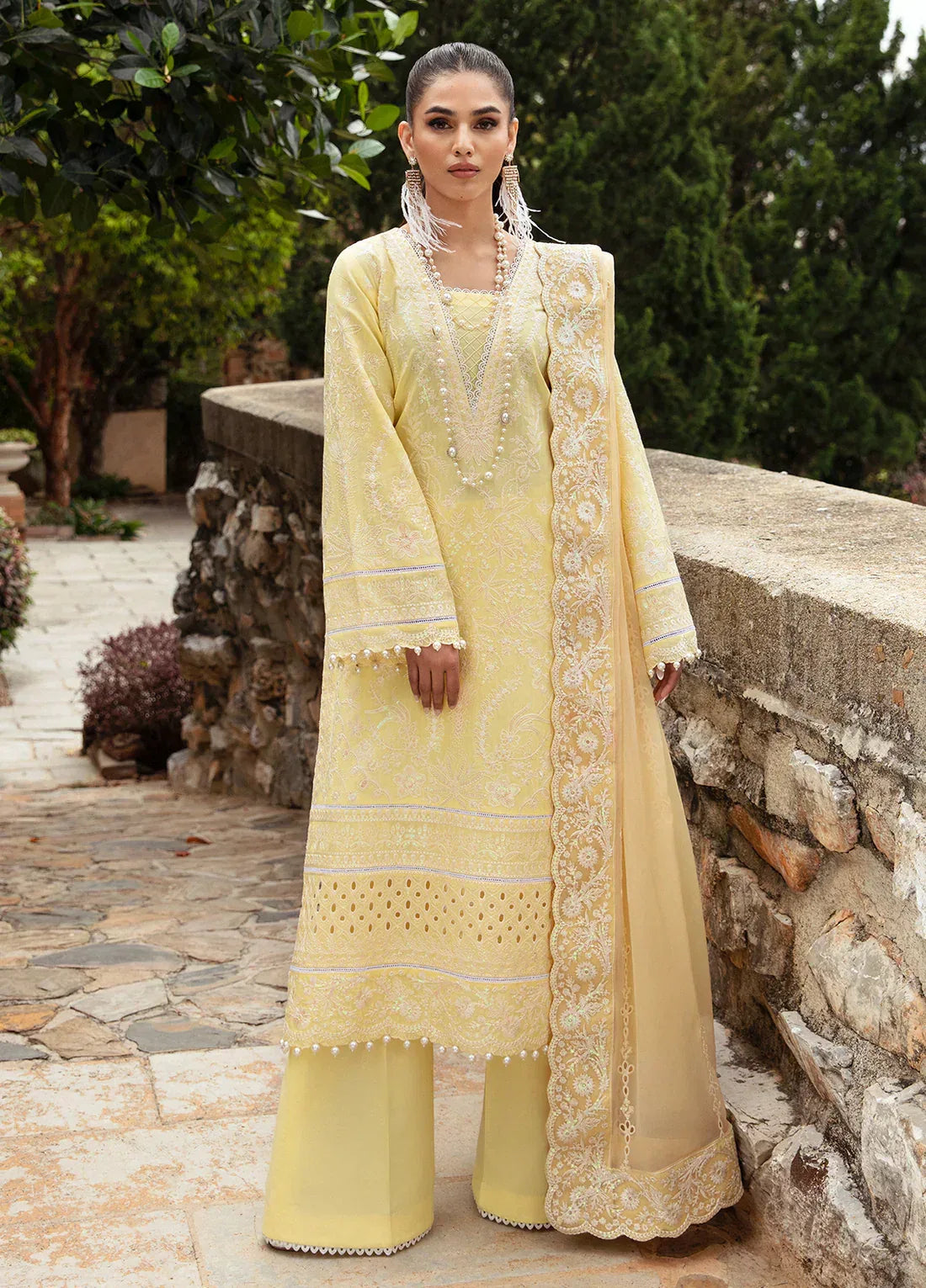 Gulaal | Luxury Lawn 24 | VALERIA (GL-LL-24V1-01) - Aqsa Fabrics