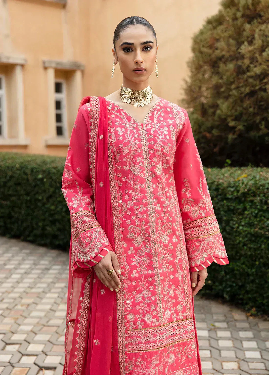 Gulaal | Luxury Lawn 24 | ALESSIA (GL-LL-24V1-06) - Aqsa Fabrics