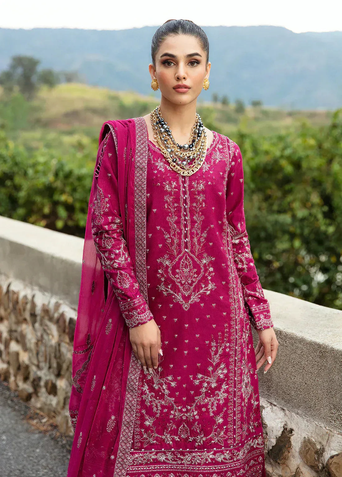 Gulaal | Luxury Lawn 24 | ARMERIA (GL-LL-24V1-02) - Aqsa Fabrics