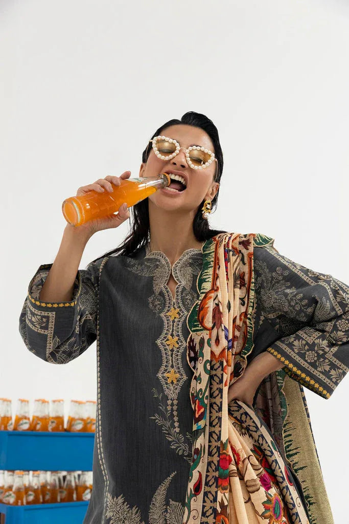 Sana Safinaz | Mahay Winter 25 | H255-005A-3CQ - Aqsa Fabrics