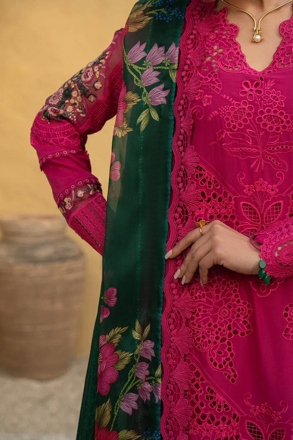 Saira Rizwan | Luxury Lawn 25 | ELODIE-SRL25-04 - Aqsa Fabrics