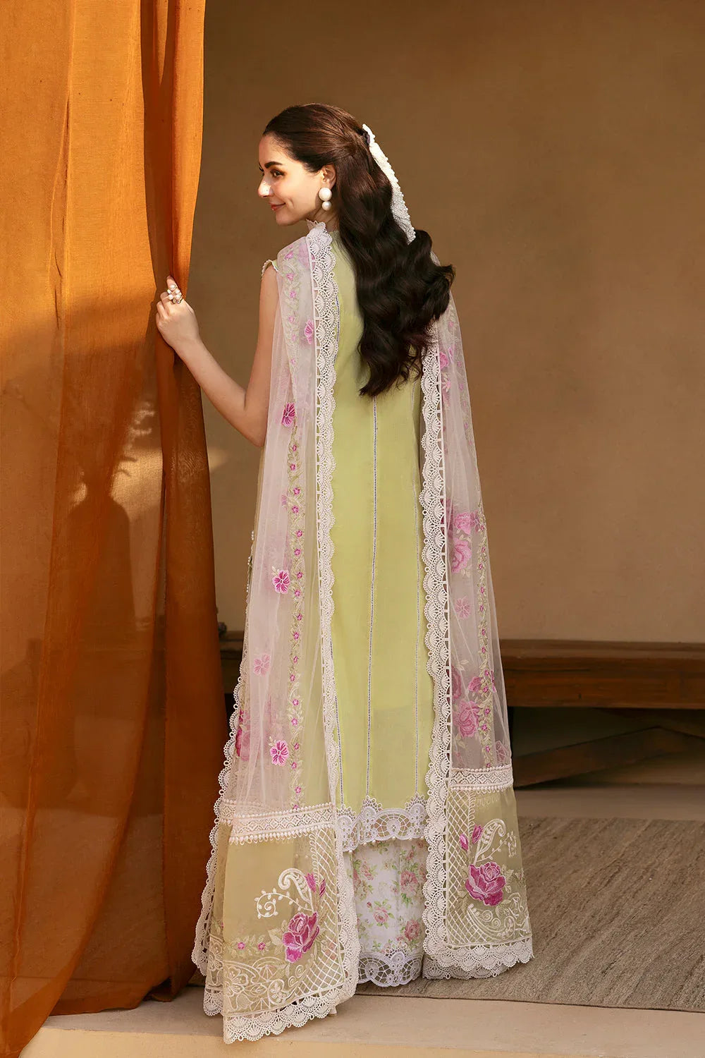 Saira Rizwan | Luxury Lawn 25 | VERA-SRL25-05 - Aqsa Fabrics