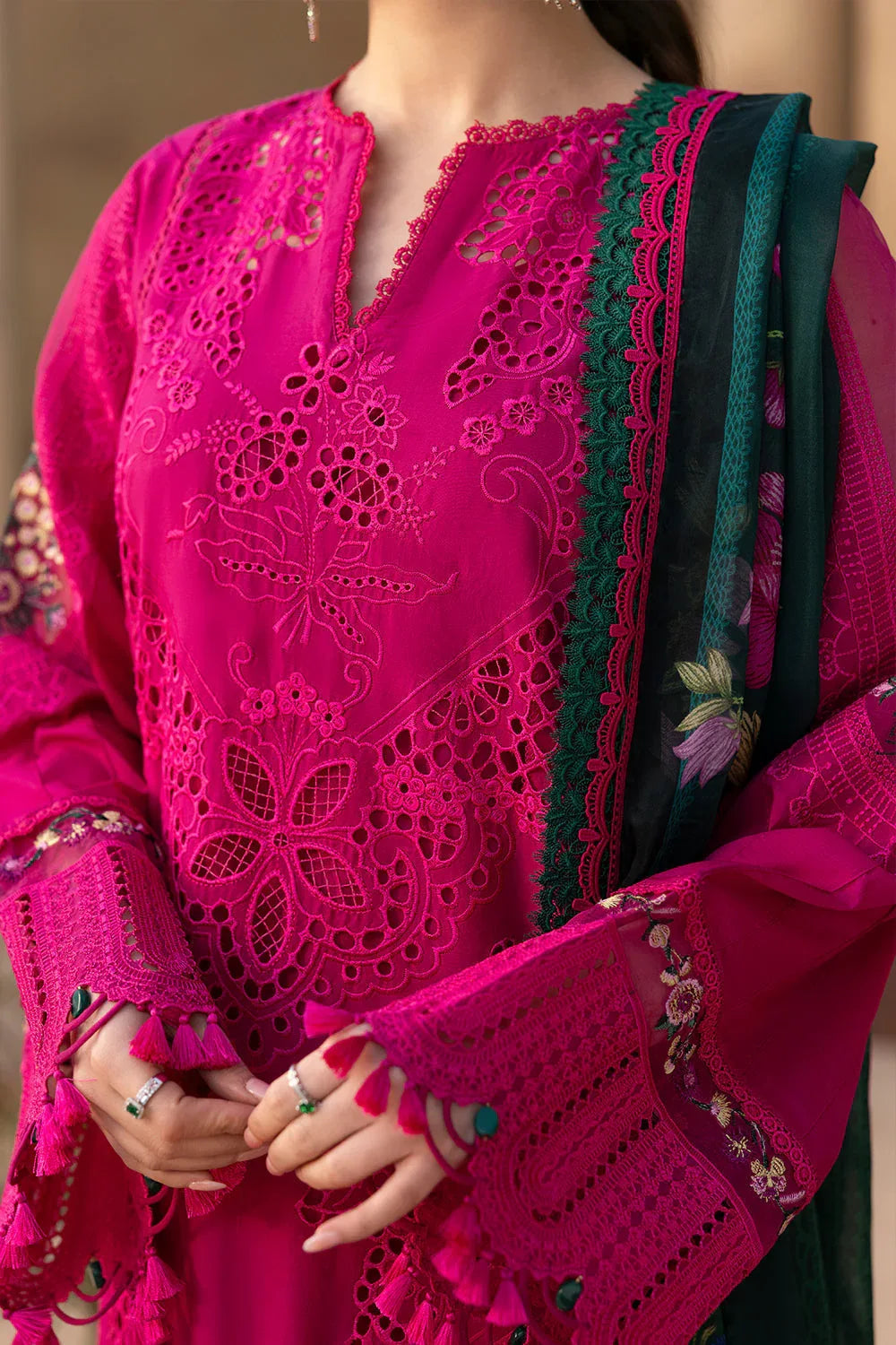 Saira Rizwan | Luxury Lawn 25 | ELODIE-SRL25-04 - Aqsa Fabrics