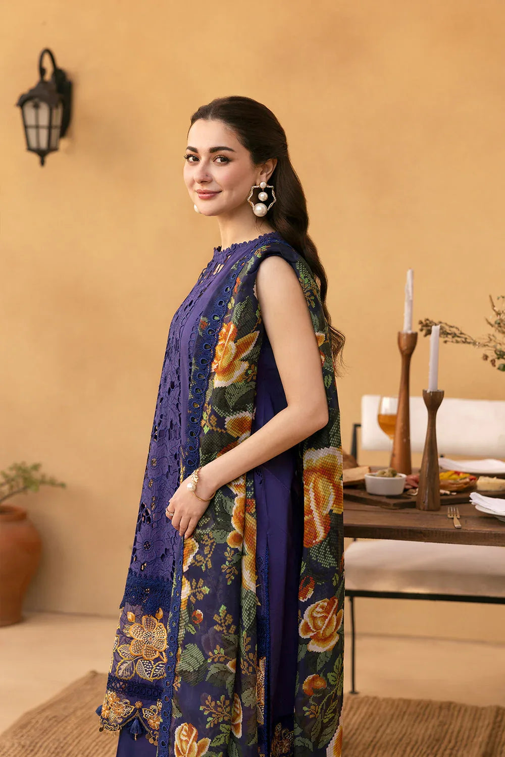 Saira Rizwan | Luxury Lawn 25 | AIMEE-SRL25-01 - Aqsa Fabrics