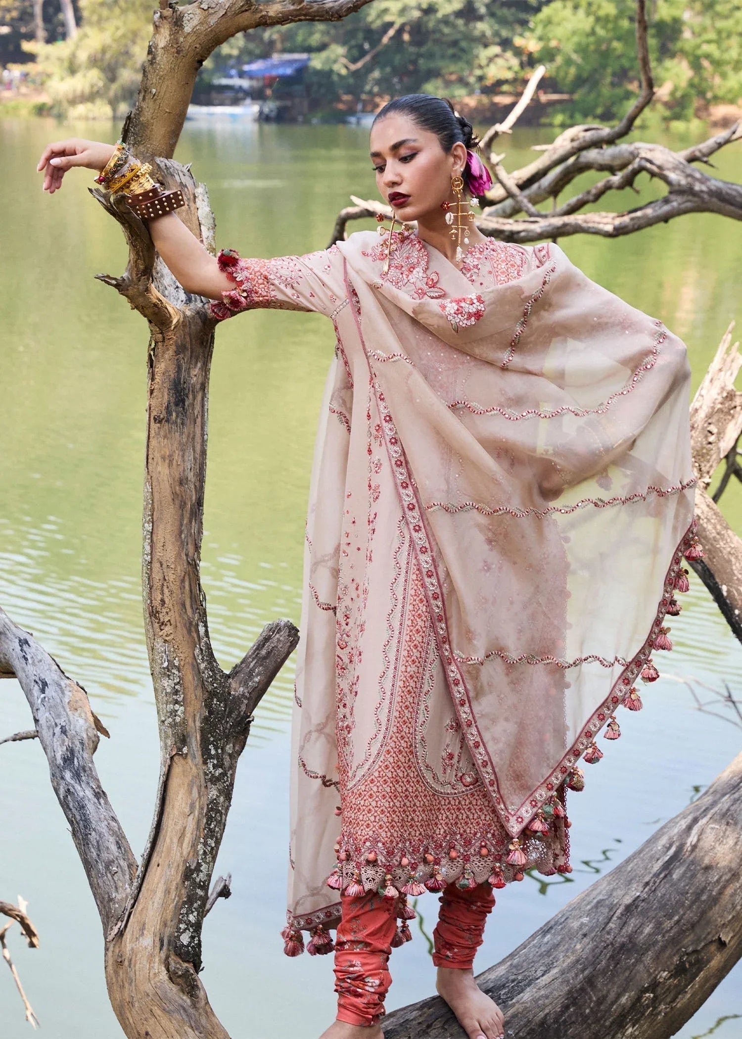 Hussain Rehar | Luxury Lawn 25 | Mari - Aqsa Fabrics