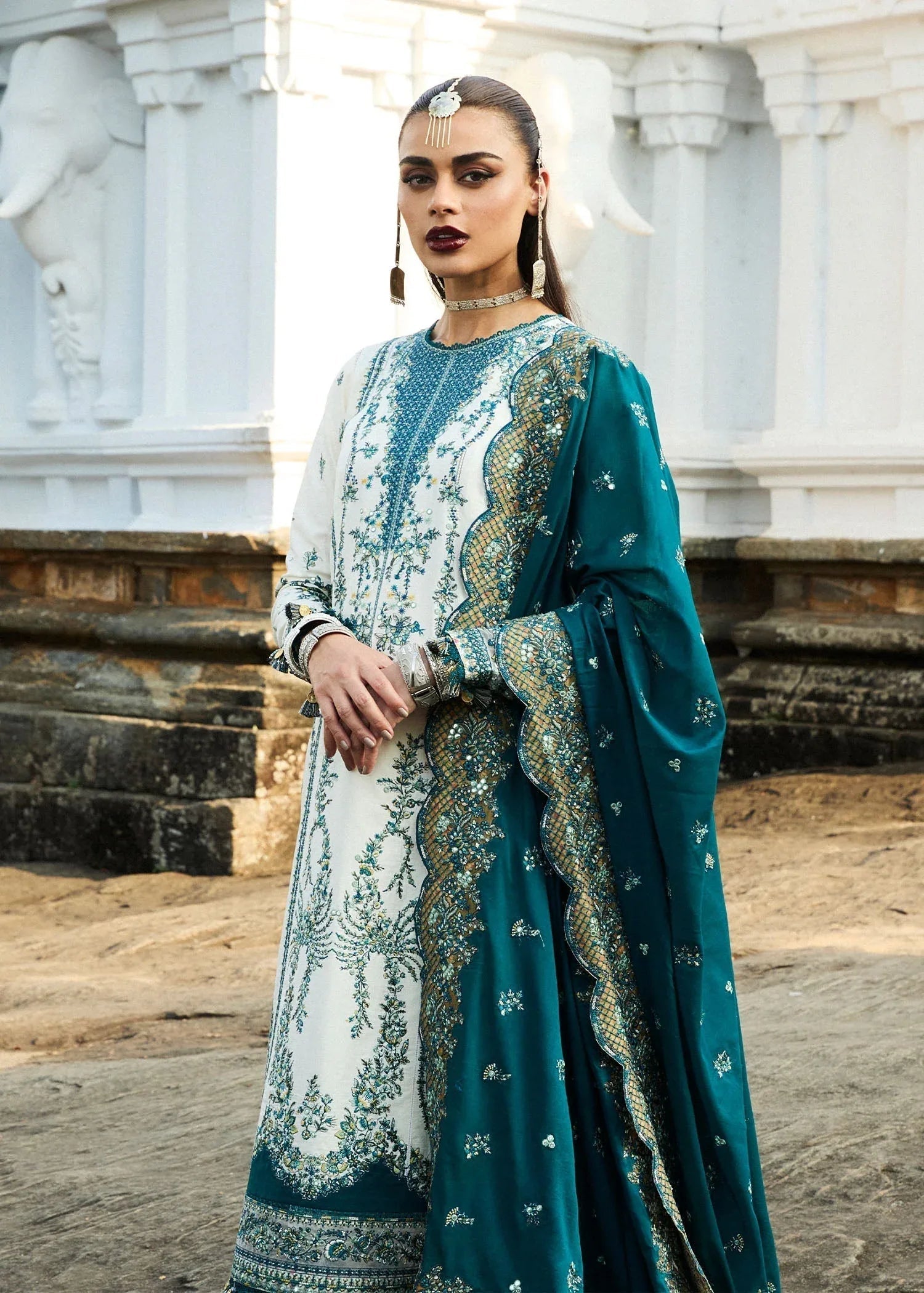 Hussain Rehar | Luxury Lawn 25 | Veil - Aqsa Fabrics