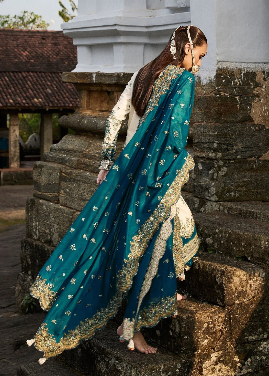 Hussain Rehar | Luxury Lawn 25 | Veil - Aqsa Fabrics