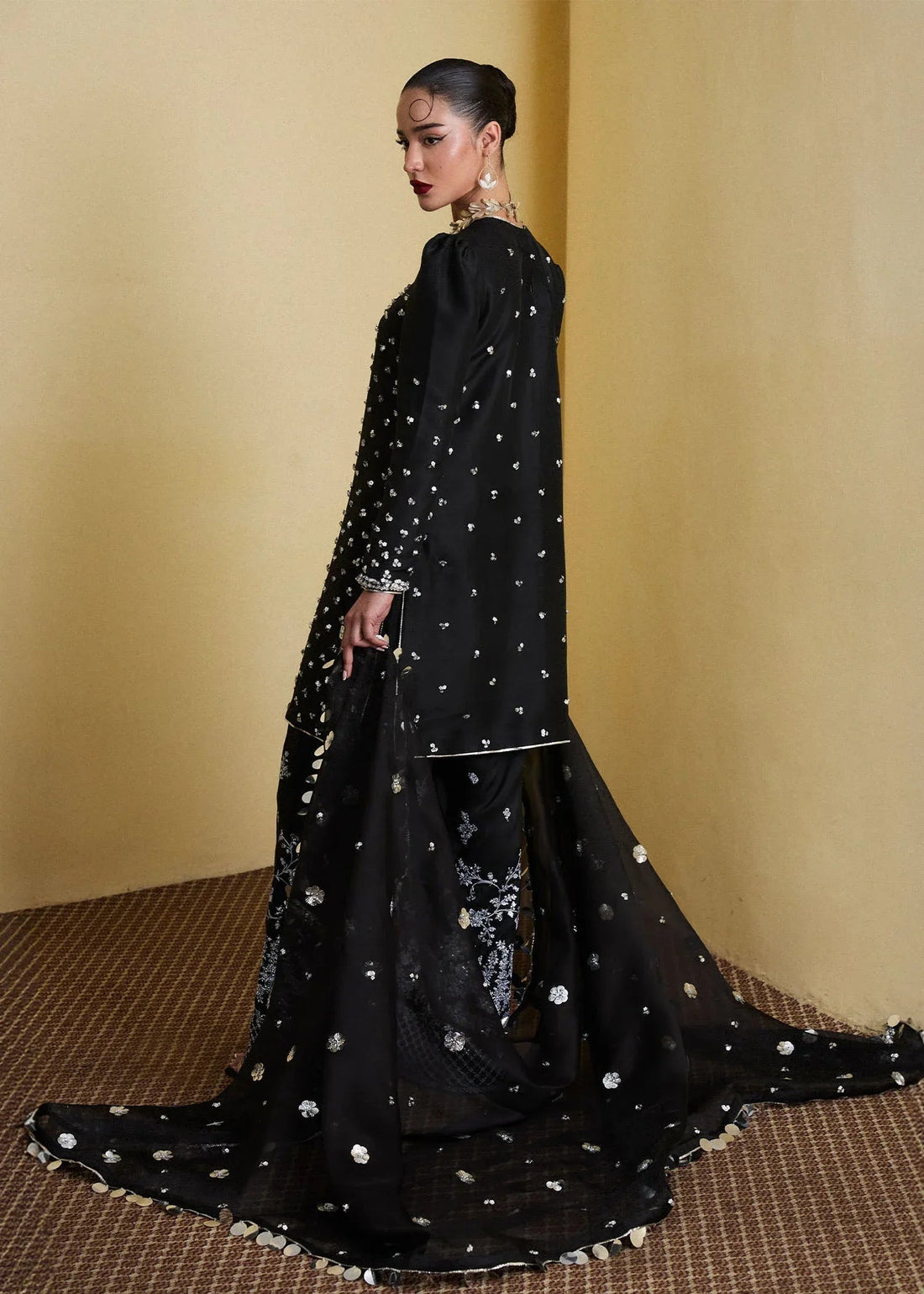 Hussain Rehar | SS Luxury Pret 25 | Kiara - Aqsa Fabrics