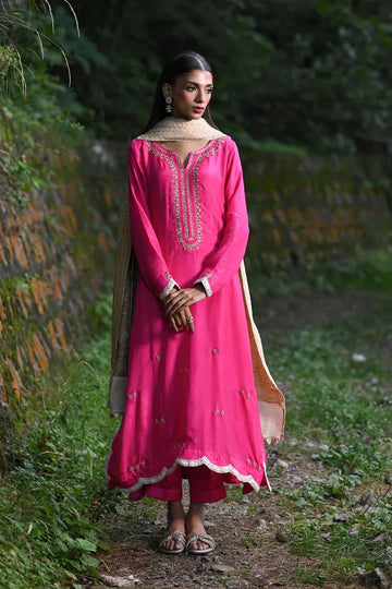 Hue Pret | Farasha Luxury Pret | Fuchsia - Aqsa Fabrics