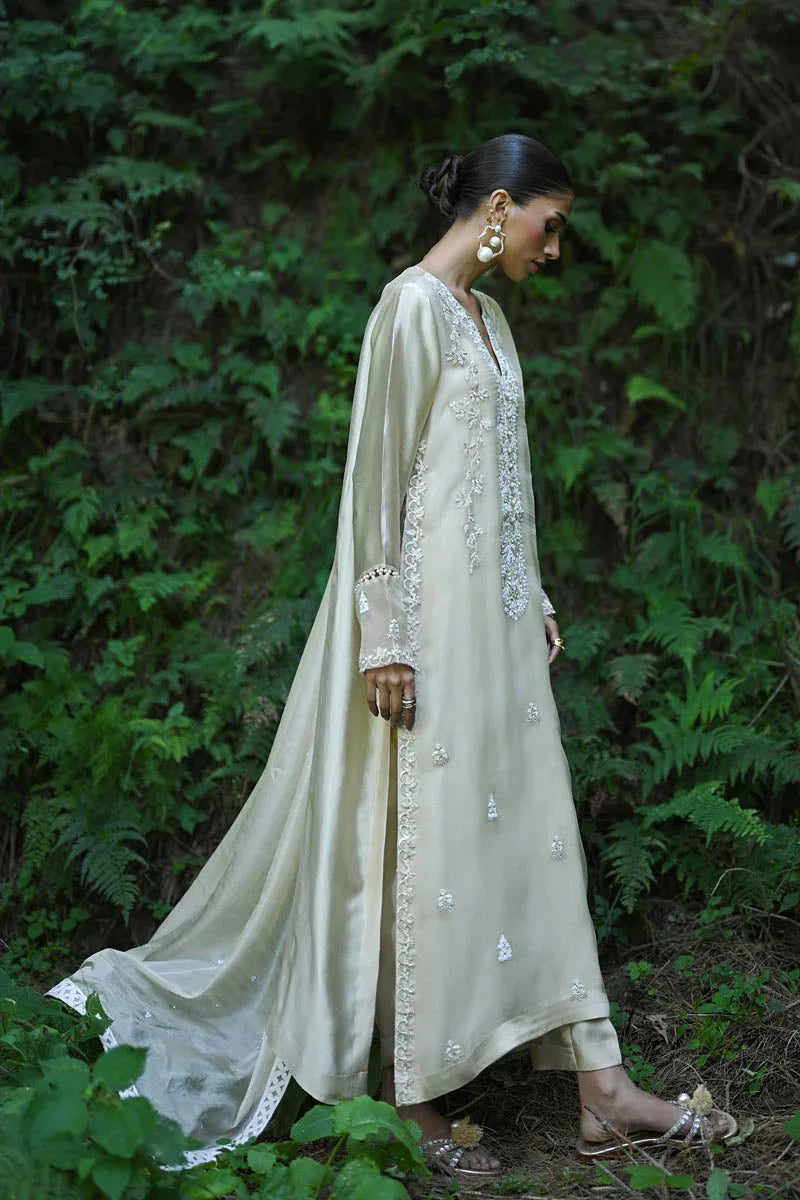 Hue Pret | Farasha Luxury Pret | Kyra - Aqsa Fabrics