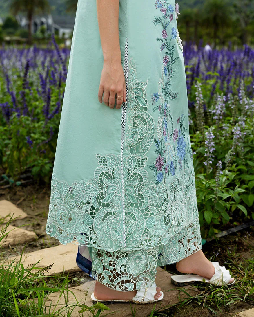 Hummingbird Haven - Aqsa Fabrics